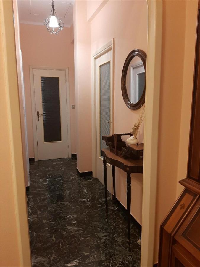 La Tana Dei Conigli Apartment Serra Ricco ภายนอก รูปภาพ